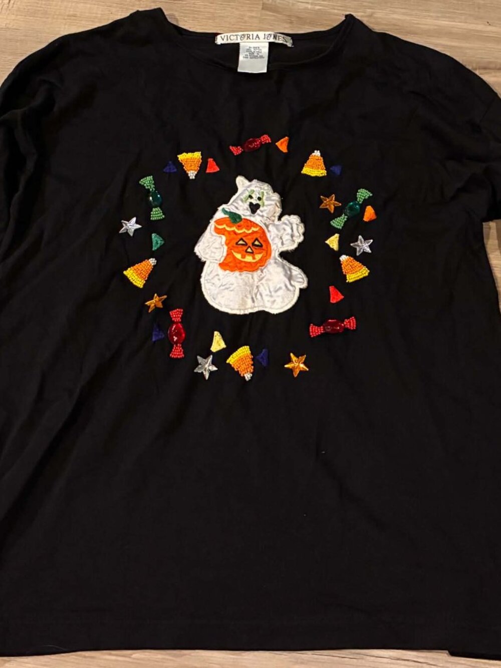 Victoria Jones Vintage Halloween early 90's Embroidered black LS Ghost candy M